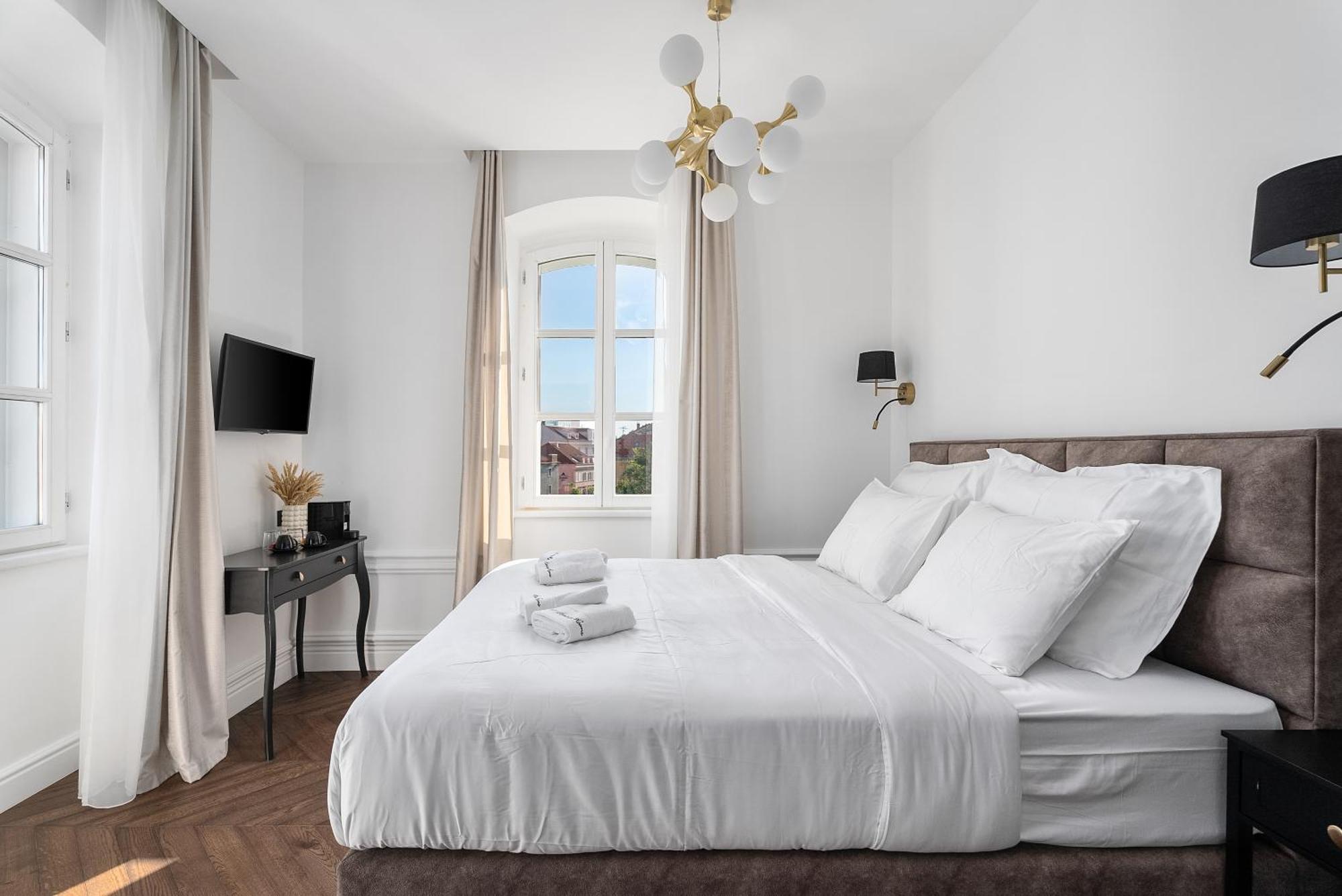 1881 - Heritage Rooms Split Bagian luar foto